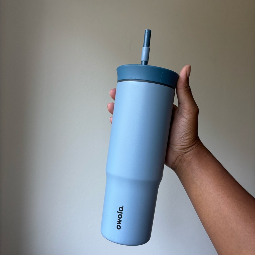 Owala Honest Blue Tumbler with Straw